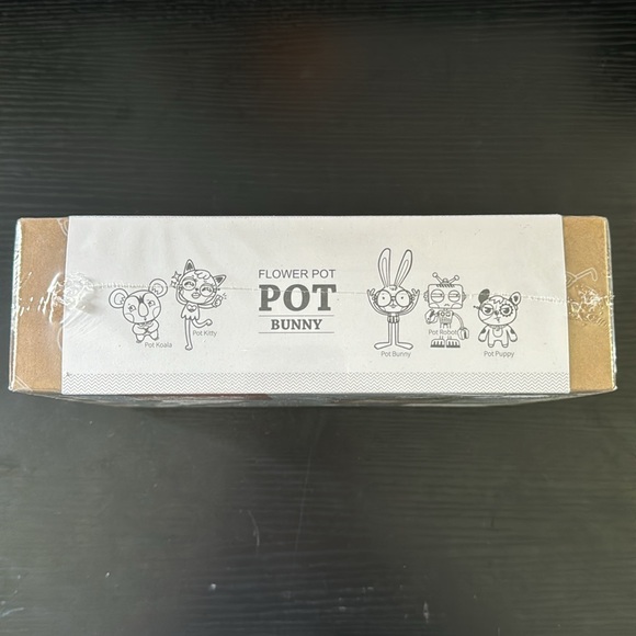 Flower Pot Bunny by Robotime - Picture 3 of 3